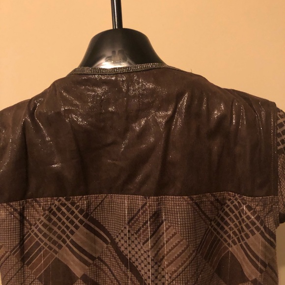 Top - Picture 5 of 6